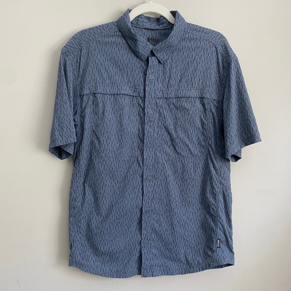 REI Co-op Technical Button Down Shirt Mens Small Printed Hiking Short Sleeve